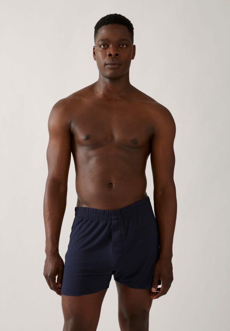 Boxer Aasker In Night Sky von ArmedAngels