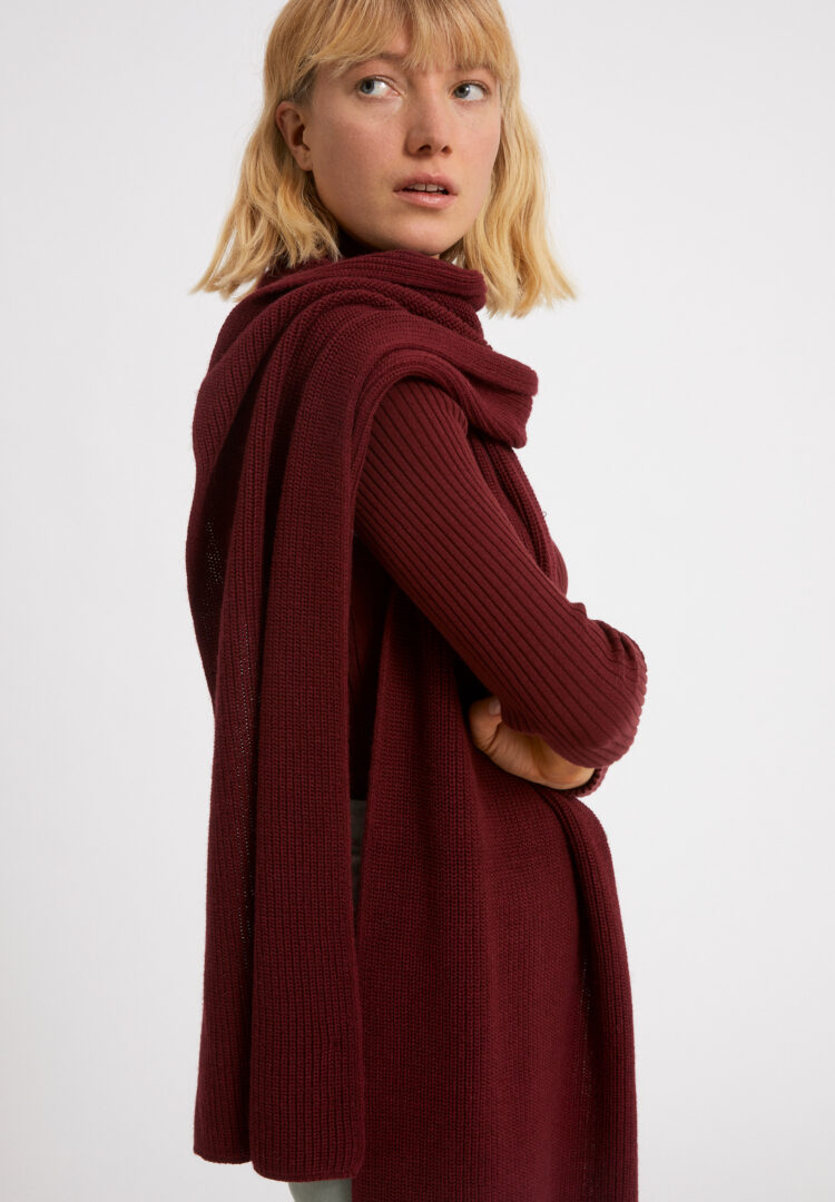 Schal Irsaa In Ruby Red von ArmedAngels