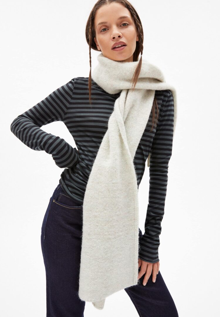 Schal Maariela Soft In Sage Green-oatmilk von ArmedAngels